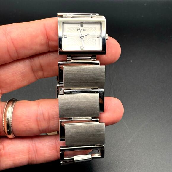 Fossil F2 ES1865 Womens Square Link Stainless Steel Bracelet Dress Watch NOS - Picture 7 of 17
